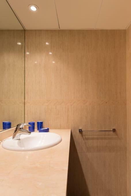 Apartamento Torre Uno Santa Cruz المظهر الخارجي الصورة
